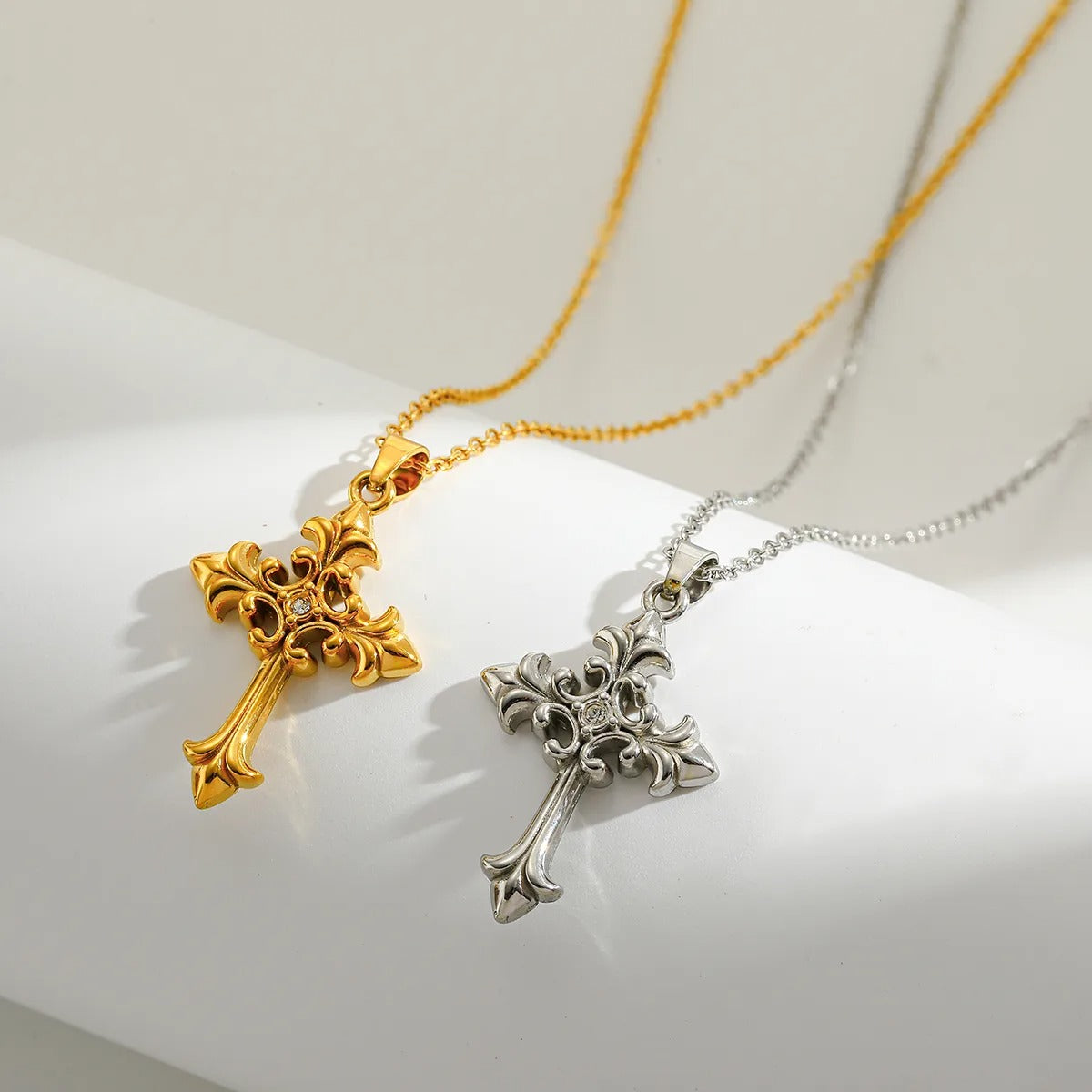 COLLANA CROCE GOTICA